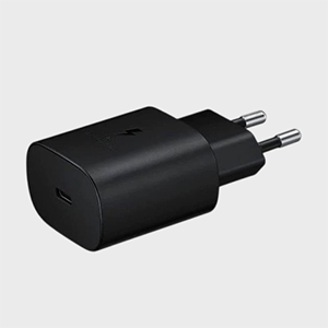 25W PD 3.0Travel Adaptor Compatible with android & iphone black Type-C without cable .